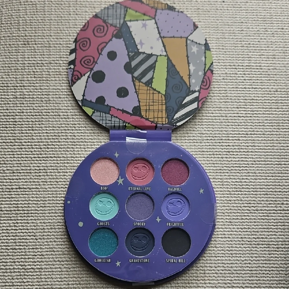 Disney Nightmare Before Christmas Eye Shimmer Palette - Purple and Pink